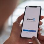 How To Get More Views on LinkedIn: A Beginner’s Guide